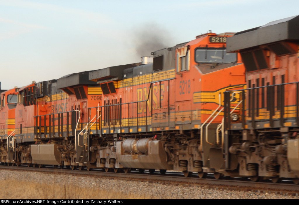 BNSF 5218 7098